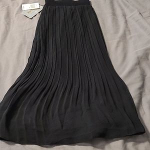 Exclusively Misook Skirt